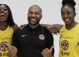 WNBA季后赛：西雅图风暴vs拉斯维加斯王牌,精彩对决即将上演！”